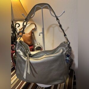 Coach 2008 Zoe Silver Leather Hobo Shoulder Bag Creed J0882-12671
